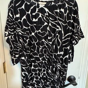 Michael Kors Stylish Black and White Women's Top